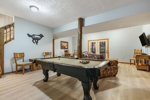 Pool table - House 1