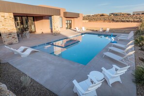 Private Pool and Hot Tub - Right outside the sliding door from the dining room, you will find this beautiful, private pool and hot tub, heated year-round.