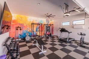 Private Gym - Looking to get in a workout during your vacation, we have you covered!
