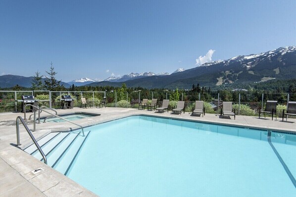 Spectacular year round heated swimming pool with mountain views. 