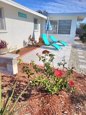 Sunny Launge Patio