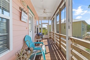 Screened In Porch