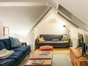 Living area | Cosy Apartment, Winchester