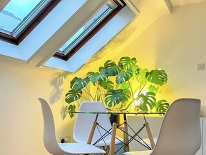 Dining Area | Cosy Apartment, Winchester