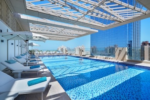 Piscina na cobertura