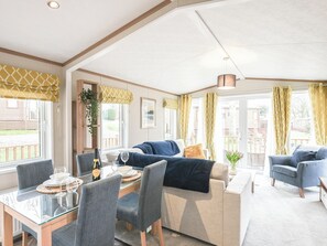 Dining Area | Marlow Lodge - Daisy Bank Touring Caravan Park, Montgomery