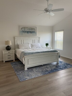 Primary bedroom-king