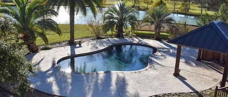 Pool/patio area