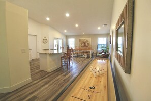 The gorgeous open space of the kitchen and dining area…