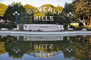 Beverly Gardens Park