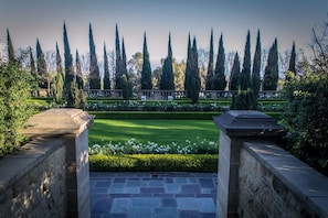 Greystone Mansion