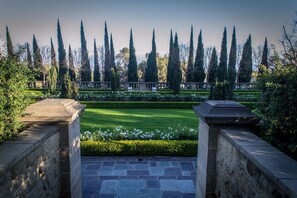 Greystone Mansion