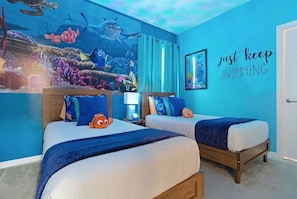BR #11 "Nemo" Themed w/2 Twin Beds - Ensuite BA - Level Two