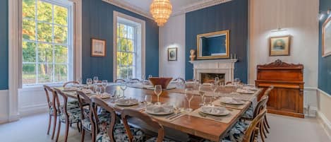 Dining Room, Leonard Stanley House, Bolthole Retreats