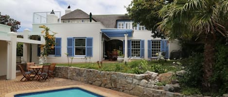 Balencay - close to Hermanus old harbour (3386)