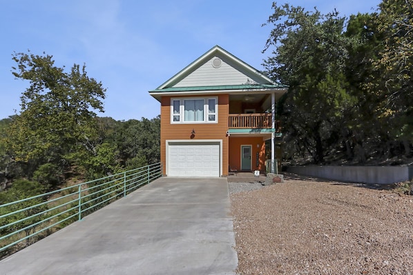 The front view of the Green Roof Cottage.