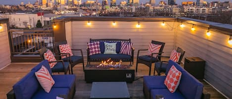 Rooftop with fire pit