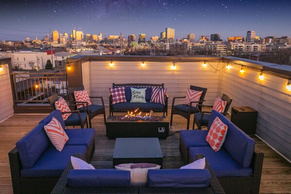 Rooftop with fire pit