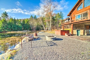 Fire Pit Area | Hot Tub | Pond