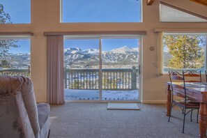 BIG mountain views!