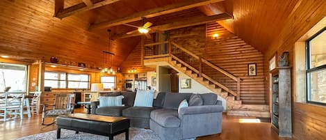 Jasper Vacation Rental | 4BR | 2BA | 2,100 Sq Ft | Steps Required