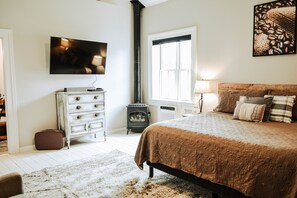 Coffee Cottage Bedroom