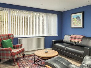 Sitting room | City Cottage, Edinburgh