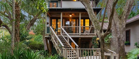 The Treehouse steps to the Village