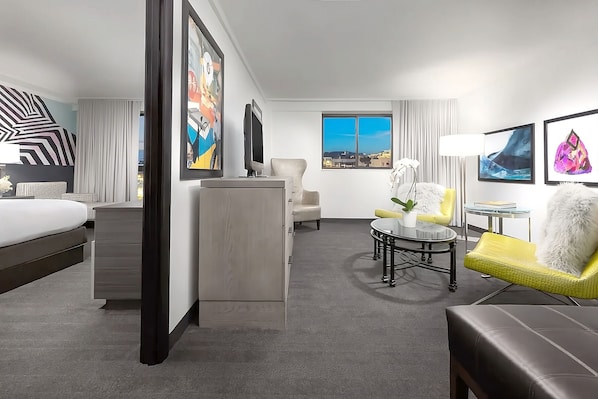 Comfortable and spacious unit