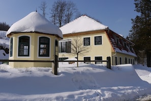 Esterni