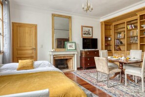 Living Room - Sofa bed