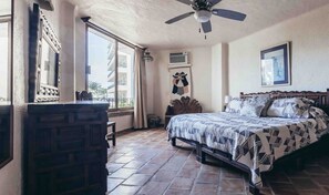 04.Master bedroom
