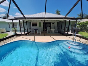 Piscina