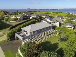 Garden with trampoline