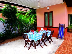 Outdoor dining