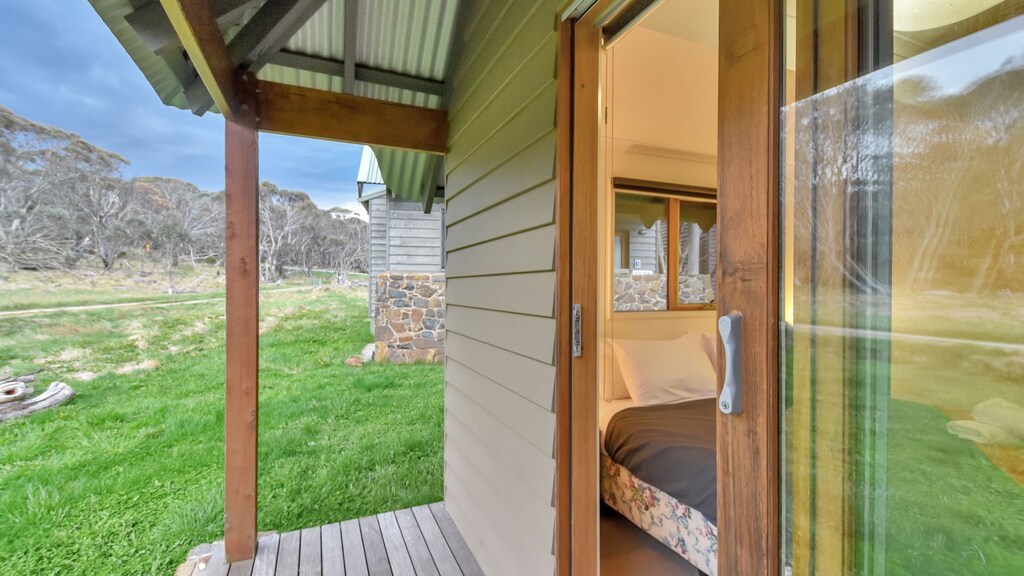 Crooked 1 Spacious pet friendly apartment, ideal for families and