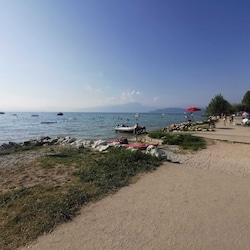 Strand