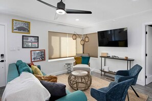 Living room with a peaceful space to spend your time
