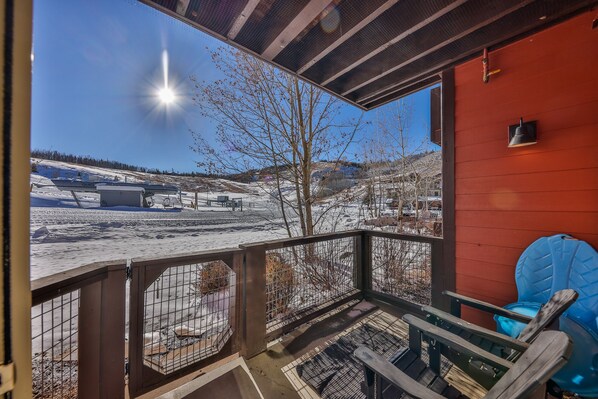 Base Camp 105 - a SkyRun Winter Park Property - Walk out this paitio to the slopes for Biking and Skiing! 
