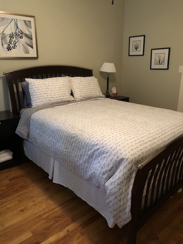 Queen Bed, 3rd bedroom