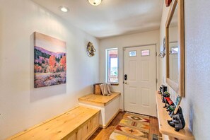 Entryway/Mud Room | 1st Floor