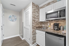 Mini Kitchen