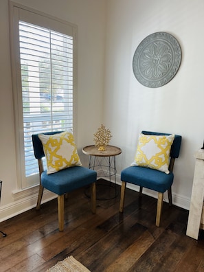 living room sitting area