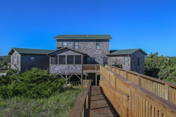 Oceanfront Outer Banks Vacation Rental 2021