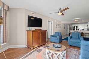Bahama Sands 1204 Living Area