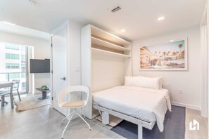 Murphy bed with wall separation