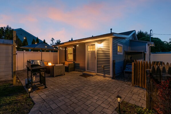 Welcome to The Beach Bum in Belmar! This beach house offers everything you could ever want in summer retreat walkable to the beach and boards!