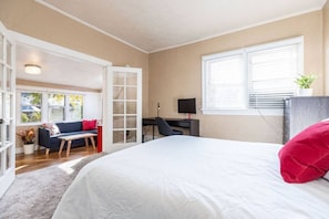 Queen bed