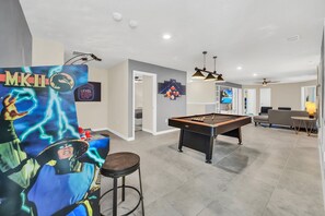 Spielezimmer