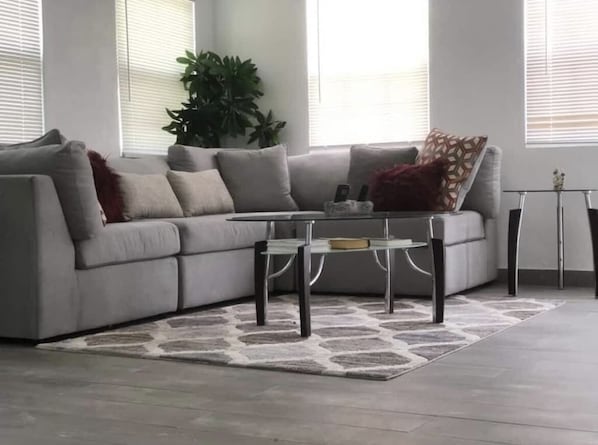 Home Decor,Table,Furniture,Rug,Couch